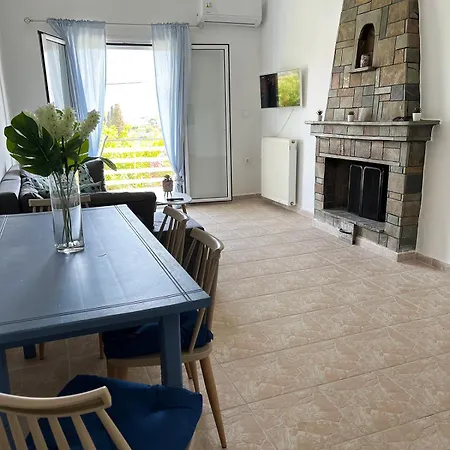 Ariadni's - With A Sea View Apartment *